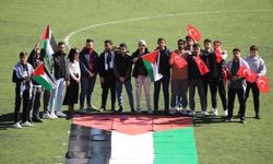 Tokat'ta üniversite öğrencilerinden Gazze koreografisi