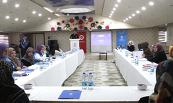 Rize’de Türkiye Diyanet Vakfı (TDV) Kadın, Aile ve Gençlik Kolları çalışmaları tanıtım toplantısı yapıldı