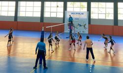Türkiye Voleybol turnuvası Çayeli’nde başladı