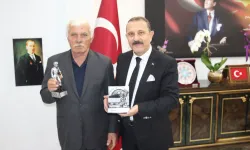 Vakfıkebir Belediye Başkanı'na Zonguldak'tan Anlamlı Hediye