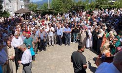 Bartın'da hacı adayları dualarla kutsal topraklara uğurlandı