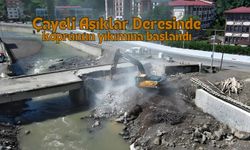 Çayeli Aşıklar Deresinde kesiti yetersiz köprünün yıkımına başlandı