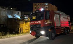 Erzurum'da metruk binada çıkan yangın söndürüldü