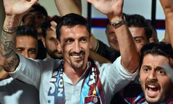 Karadağlı futbolcu Stefan Savic, transfer görüşmeleri için Trabzon'a geldi