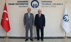 Eski TBMM Başkanı Kahraman'dan KTÜ Rektörü Prof. Dr. Çuvalcı'ya ziyaret