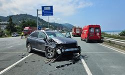 Çayeli şehir girişinde trafik kazası