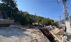 Çamlık Caddesi'nde Su Yönetimi İçin 30 Metrelik Drenaj Hattı Yapımı Başladı