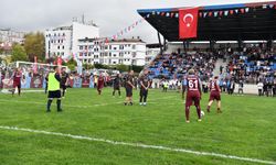 Trabzonspor Efsaneleri Avni Aker’de Yeniden Buluştu