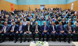 Diyanet İşleri Başkan Yardımcısı İşliyen, Artvin'de konferans verdi: