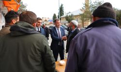 Bayburt Valisi Mustafa Eldivan, Aydıntepe Esnafını Ziyaret Etti