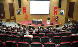 Kastamonu'da "Arı Sağlığı, Arı Ürünleri ve Koloni Yönetimi" paneli başladı