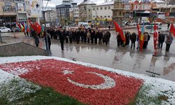 Kastamonu'nun ilçelerinde Öğretmenler Günü kutlandı