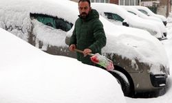 Erzurum'da kar yağışı; 1133 yerleşim yeri kapandı; okullar tatil