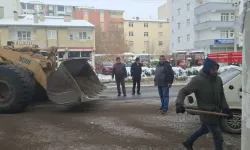 Horosan Belediyesi’nden Kış Çalışmaları: Güvenlik İçin Tuzlama Yapıldı