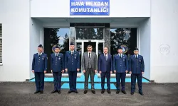 Erzurum Valisi Çiftçi, Hava Meydan Komutanlığını Ziyaret Etti