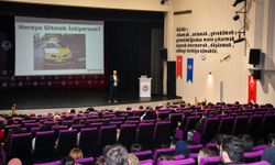 Trabzon'da öğrencilere "disiplinli çalışma ve motivasyon" semineri verildi