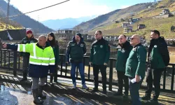 Sera Gölü'nde Temizlik Çalışmaları Devam Ediyor