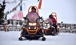 Erzurum Jandarması Palandöken Kayak Merkezi’nde Güvenlik Kurallarına Uymayanlara Karşı Tedbir Alıyor