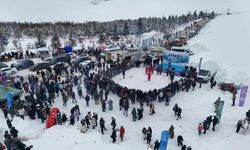 Ordu'da menderesleri ile ünlü Perşembe Yaylası'nda kar festivali yapıldı