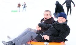 Erzurum’da Kampüste kızak, kayak ve snow tubing heyecanı