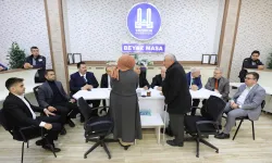 Erzurum Büyükşehir Belediyesi Halk Günü’nde Vatandaşlarla Buluştu