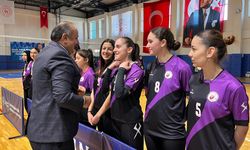 Salıpazarı'nda Voleybol Turnuvası düzenlendi