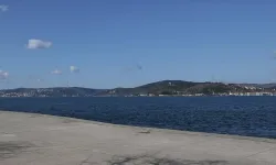 Sarıyer açıklarında sürüklenen tekne kurtarıldı