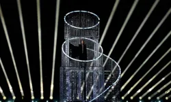 Eurovision'a İspanya devlet televizyonu damga vurdu: İsrail'in şarkısında, Gazze mesajı verdi