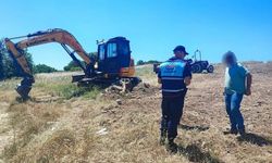 Hazine arazisinde kaçak kazıya 4 gözaltı