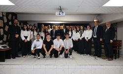 Arhavi’de Şiirle Buluşma Bir Şiir Bırak  Dinletisi Büyük Beğeni Topladı