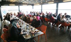 Başkan Rahmi Metin, Çalışan Annelerle Anlamlı Bir Günde Buluştu
