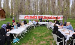 Bayburt Valisi Anneler Günü’nde Şehit, Gazi ve Koruyucu Aile Anneleriyle Bir Araya Geldi