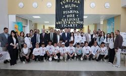 TÜBİTAK 4006 Bilim Fuarı Bayburt’ta Gençlerin Başarılarını Kutladı