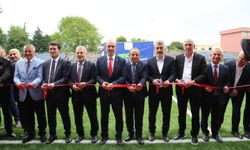 KTÜ’nün FIFA Sertifikalı Yeni Futbol Sahası Görkemli Bir Törenle Açıldı