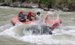 Rize'de düzenlenen Türkiye Rafting Şampiyonası yarışları sona erdi