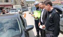 Boyabat’ta sürücülere trafik kuralları bilgilendirmesi yapıldı
