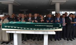 Gençlik ve Spor Bakanı Bak'ın amcası Rize'de son yolculuğuna uğurlandı