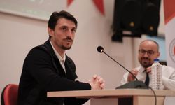 GMG Kastamonuspor Teknik Direktörü Ergin Keleş üniversitelilerle buluştu