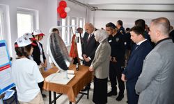 Gümüşhacıköy ve Göynücek'te TÜBİTAK 4006 Bilim Fuarı düzenlendi