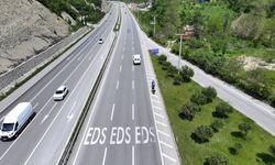 İki Alman gezgin kanserle mücadele farkındalığı için 13 bin kilometre pedal çevirerek Çin Seddi'ni aşacak