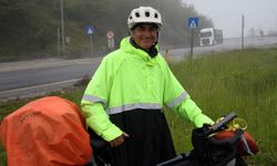 İspanyol çiftçi, kanser hastaları için Vietnam'a kadar pedal çevirecek