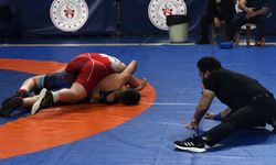 Okul Sporları Küçük Erkekler Türkiye Güreş Şampiyonası Düzce'de sona erdi