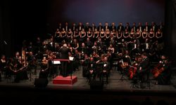 Samsun Devlet Opera ve Balesi, "Yankılı Tepeler" senfonik şiir dinletisini sahneledi