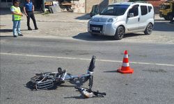 Samsun'da hafif ticari aracın çarptığı elektrikli bisiklet sürücüsü yaralandı