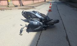 Samsun'da otomobille çarpışan motosikletin sürücüsü yaralandı