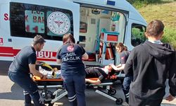 Sinop’ta motosikletin devrildiği kazada 2 kişi yaralandı