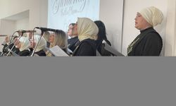 Trabzon'da özel gereksinimli bireylerin annelerinden oluşan koro konser verdi