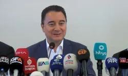 Ali Babacan: Fakir daha fakir, zengin daha zengin oldu