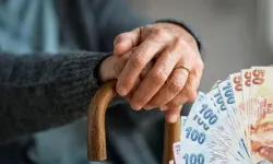 Bayram ikramiyesi bekleyen emeklilere uzmanlardan şaşırtıcı uyarı