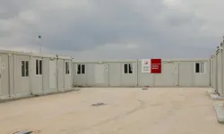 Konya'da Kenyalı kadın önce birini yaraladı, sonra intihar etti